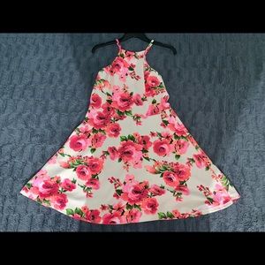 Flower print dress worn twice very flattering